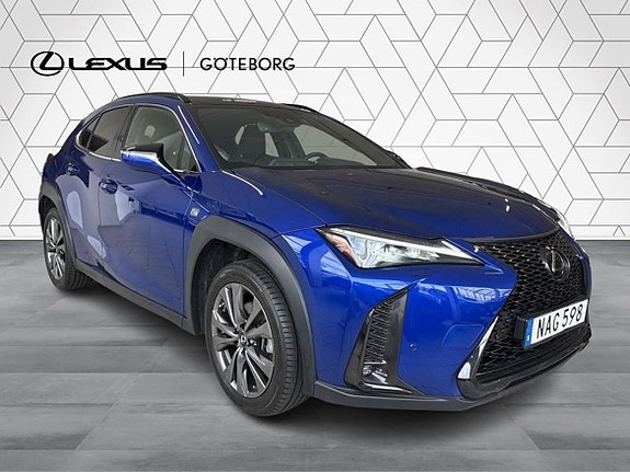 Lexus UX250h 3 of 16