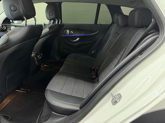 Mercedes-Benz E220 d 14 of 20