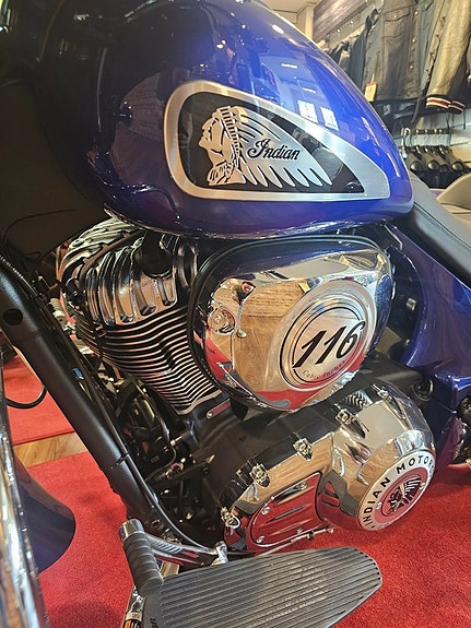 Indian Chieftain Limited Spirit Blue Met. Kampanj 4 of 5