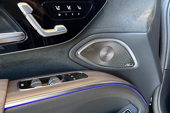 Mercedes-Benz EQS350 12 of 16