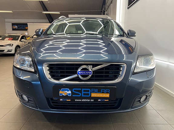 Volvo V50 8 of 23