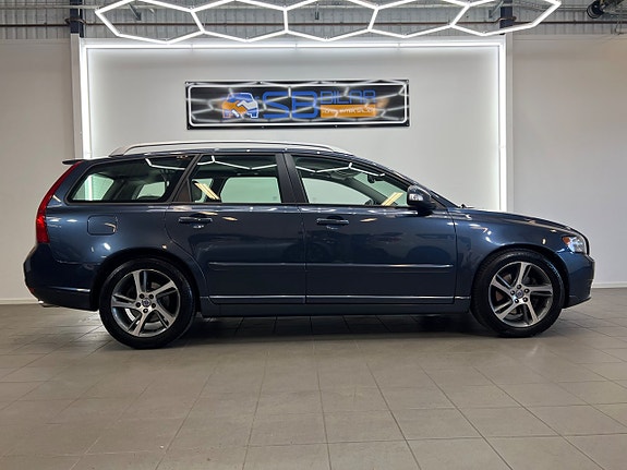 Volvo V50 6 of 23