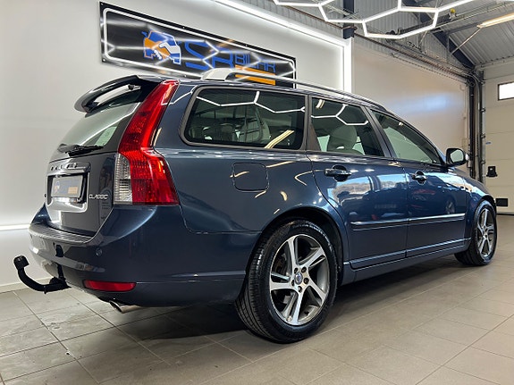 Volvo V50 5 of 23