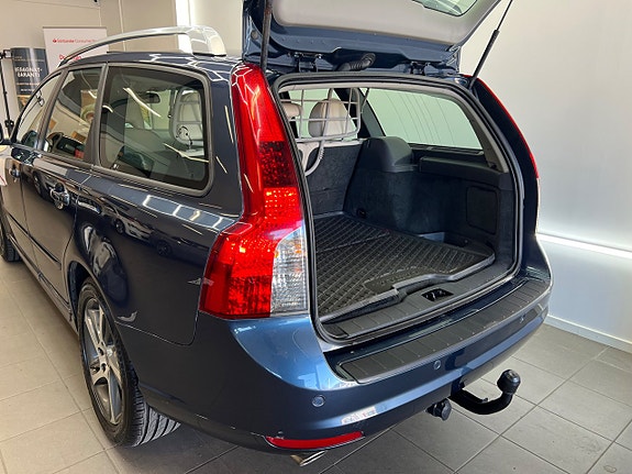 Volvo V50 12 of 23