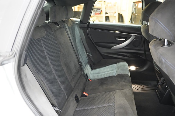 BMW 320d 18 of 20