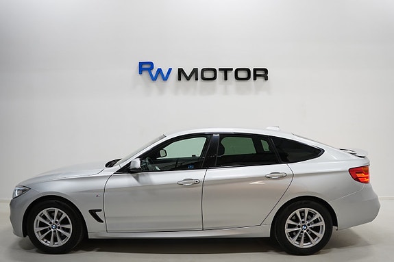 BMW 320d 3 of 5