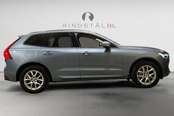 Volvo XC60 8 of 17