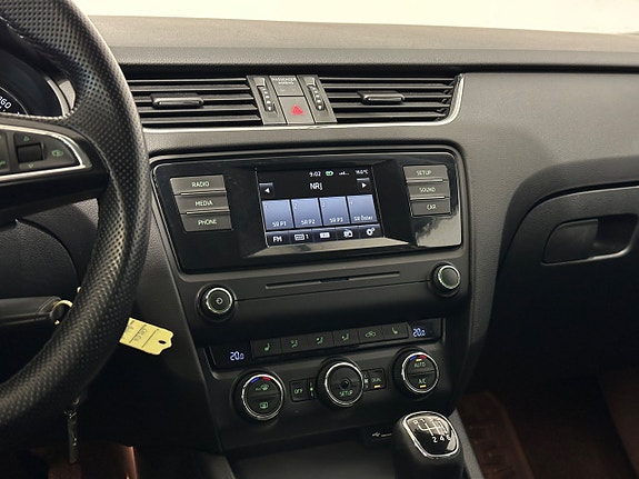 Skoda Octavia 13 of 17