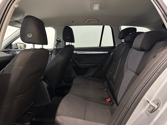 Skoda Octavia 15 of 17