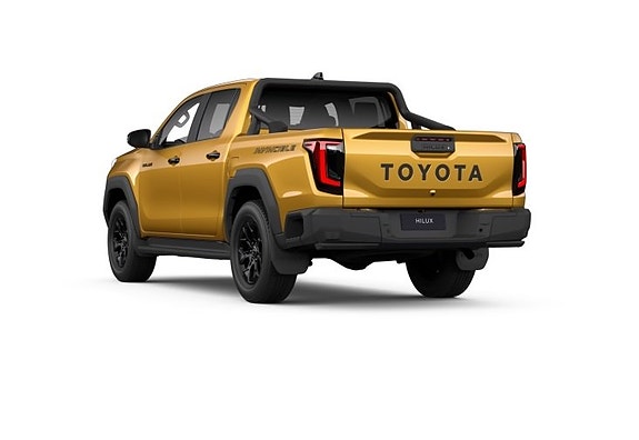 Toyota HiLux 3 of 5