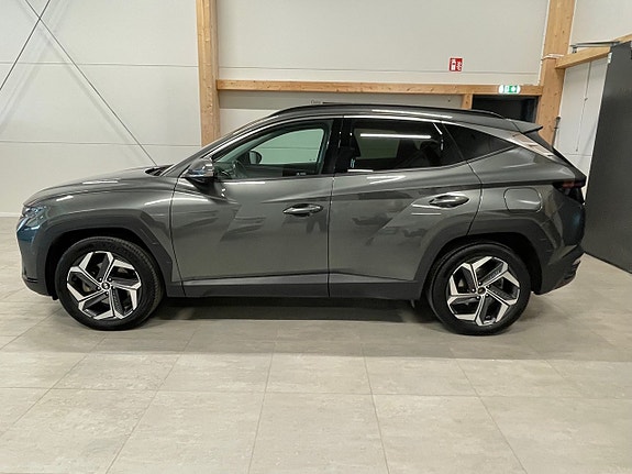Hyundai Tucson 2 of 23