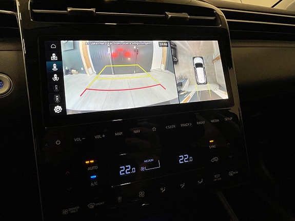 Hyundai Tucson 18 of 23