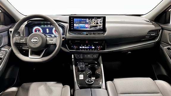 Nissan X-Trail 8 of 24