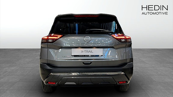 Nissan X-Trail 4 of 24