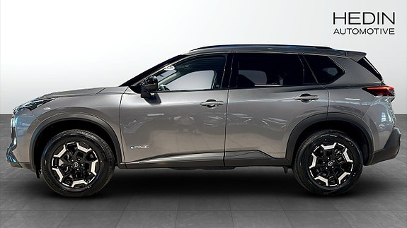 Nissan X-Trail 3 of 24