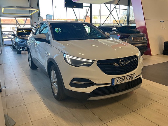 Opel Grandland X 3 of 5