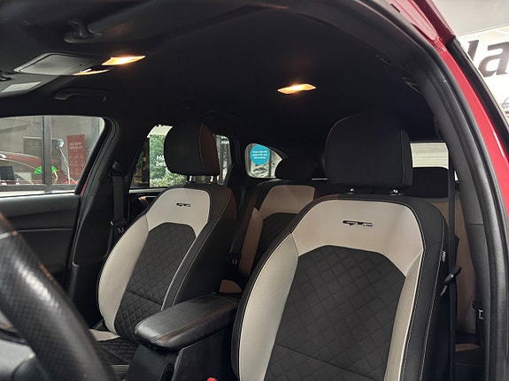 Kia Ceed 20 of 27