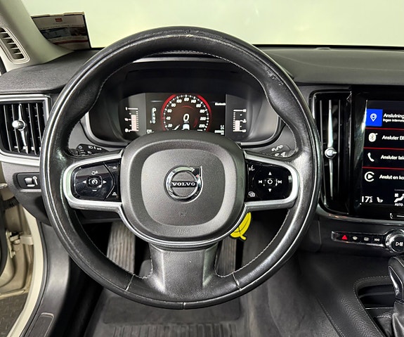 Volvo V90 12 of 18