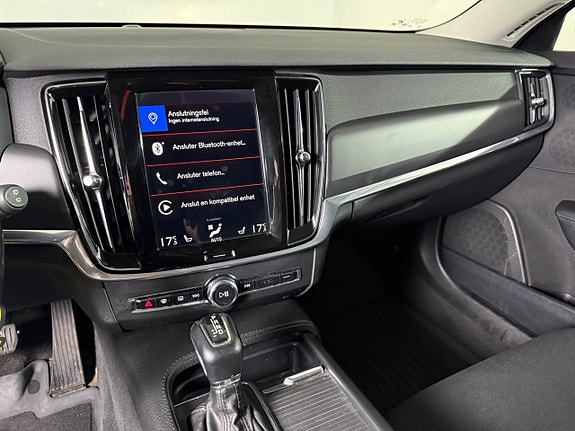 Volvo V90 13 of 18