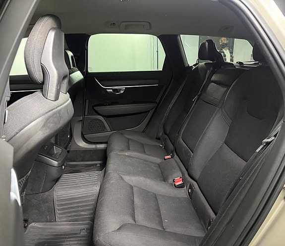 Volvo V90 11 of 18