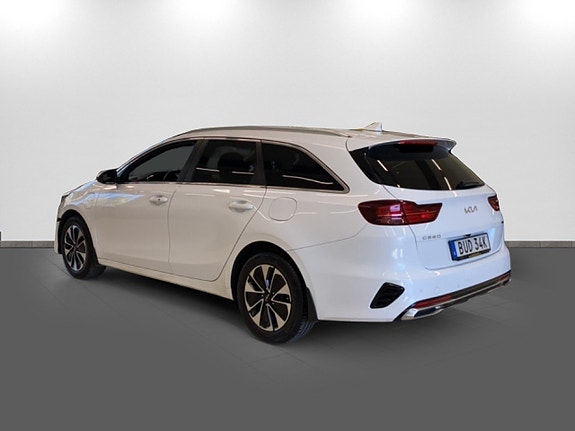 Kia Ceed 6 of 17
