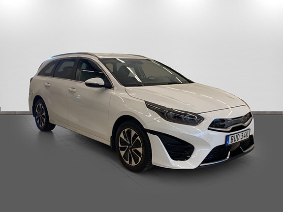Kia Ceed 3 of 17
