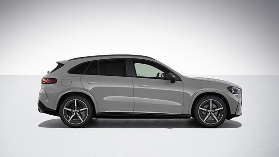 Mercedes-Benz GLC400 2 of 5
