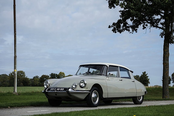 Citroen ID19 4 of 14