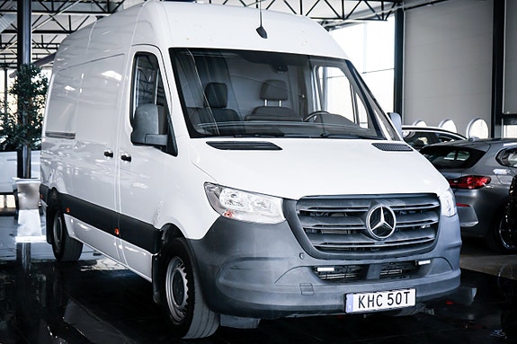Mercedes-Benz Sprinter 316 2 of 5