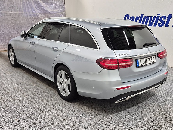 Mercedes-Benz E220 d 5 of 5