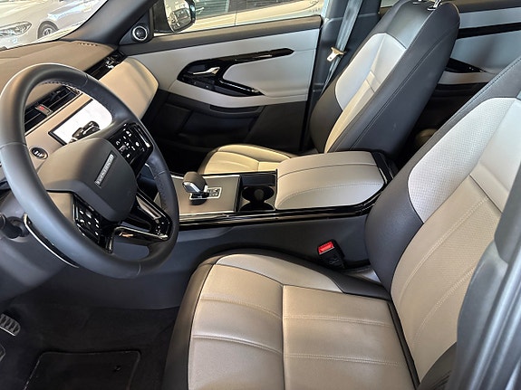 Land Rover Range Rover Evoque 6 of 8