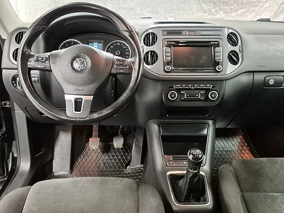 Volkswagen Tiguan 6 of 10