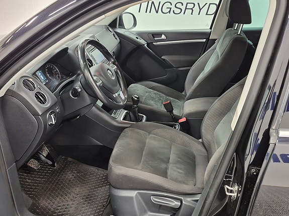 Volkswagen Tiguan 2 of 10