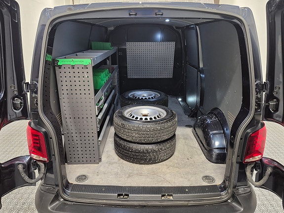 Volkswagen Transporter 8 of 8