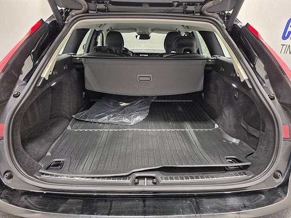 Volvo V90 10 of 10