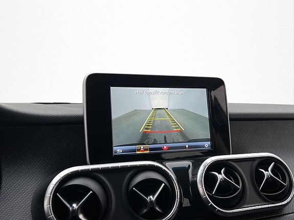 Mercedes-Benz X250 d 18 of 29