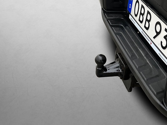 Mercedes-Benz X250 d 10 of 29