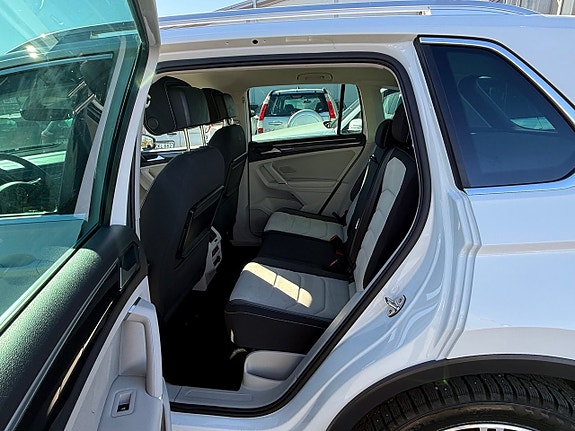 Volkswagen Tiguan 9 of 21