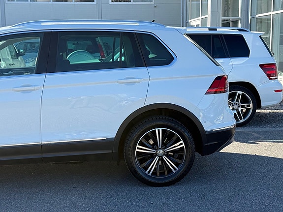 Volkswagen Tiguan 5 of 5