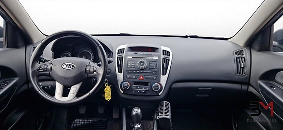 Kia Ceed 13 of 20
