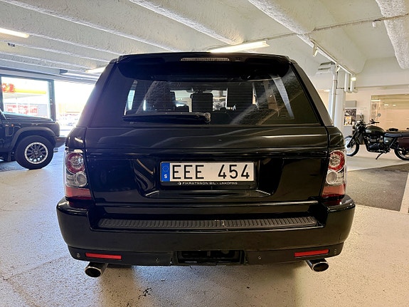 Land Rover Range Rover Sport 7 of 23
