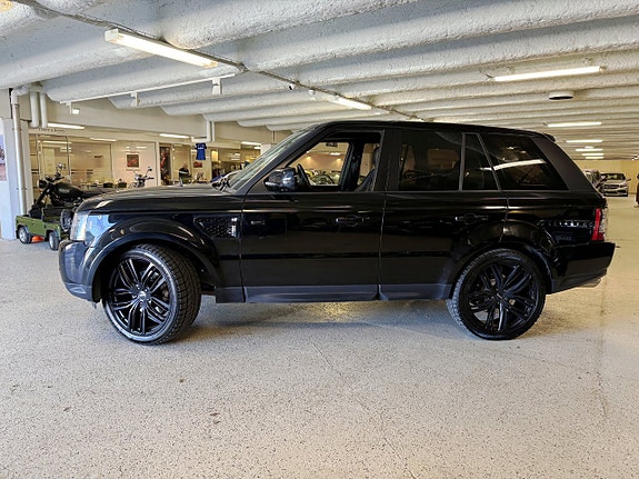 Land Rover Range Rover Sport 5 of 5