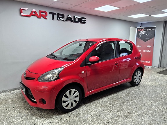 Toyota Aygo 2 of 24