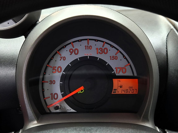 Toyota Aygo 14 of 24