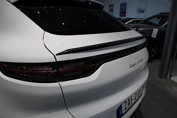 Porsche Cayenne Coupe 11 of 21