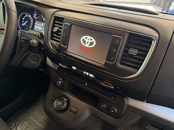 Toyota Proace Verso 13 of 17