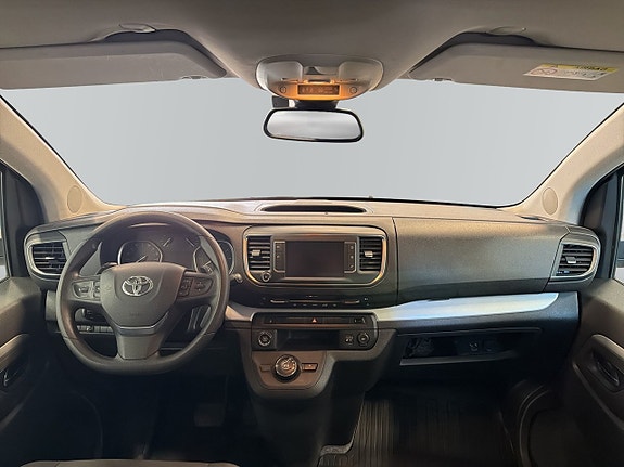 Toyota Proace Verso 9 of 17