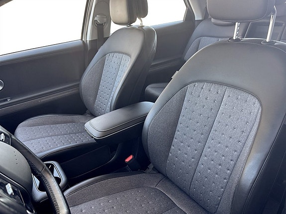Hyundai Ioniq 5 7 of 16
