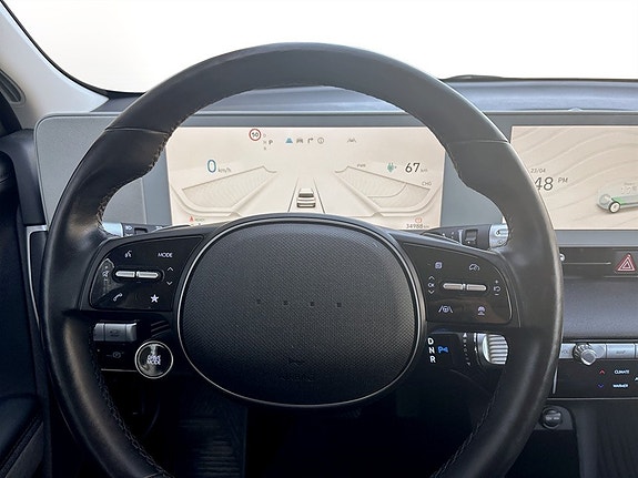 Hyundai Ioniq 5 12 of 16