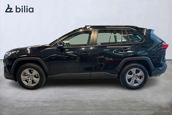 Toyota RAV4 4 of 5